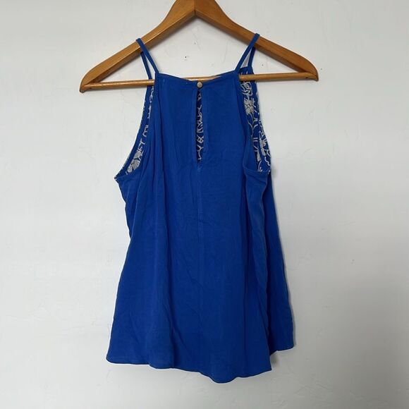 Love‎ on a Hanger Embroidered Floral Tank Top Blue Boho Crop Women’s Small - Picture 4 of 4